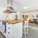 House Anton With Private Pool Kras