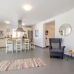House Anton With Private Pool Villa *