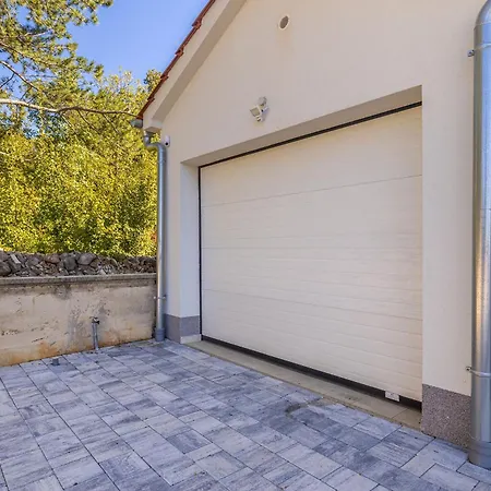 House Anton With Private Pool Villa *